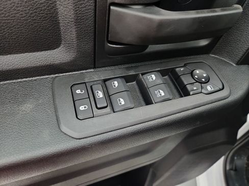 New 2026 RAM 4500 Tradesman w/ Chrome Appearance Group AWD/4WD image 13
