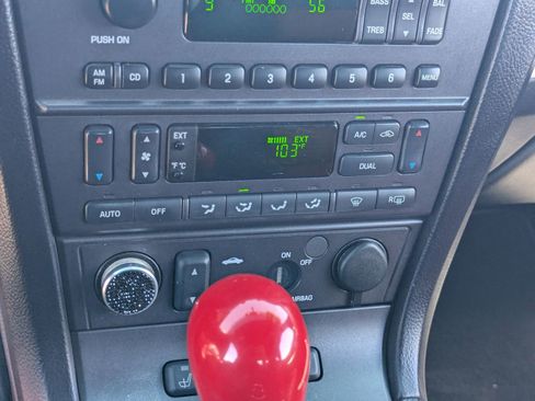 Used 2003 Ford Thunderbird RWD image 21