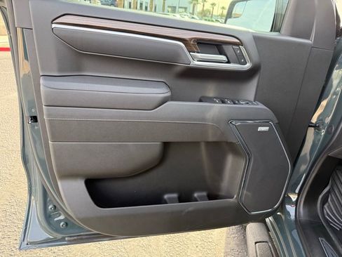 New 2026 Chevrolet Silverado 1500 LT Trail Boss w/ Convenience Package II image 18