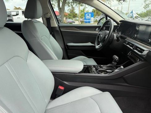 Used 2021 Kia K5 EX FWD image 8