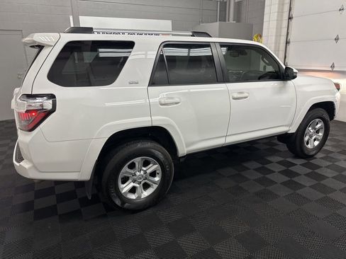Used 2023 Toyota 4Runner SR5 Premium w/ Moonroof Package AWD/4WD image 11