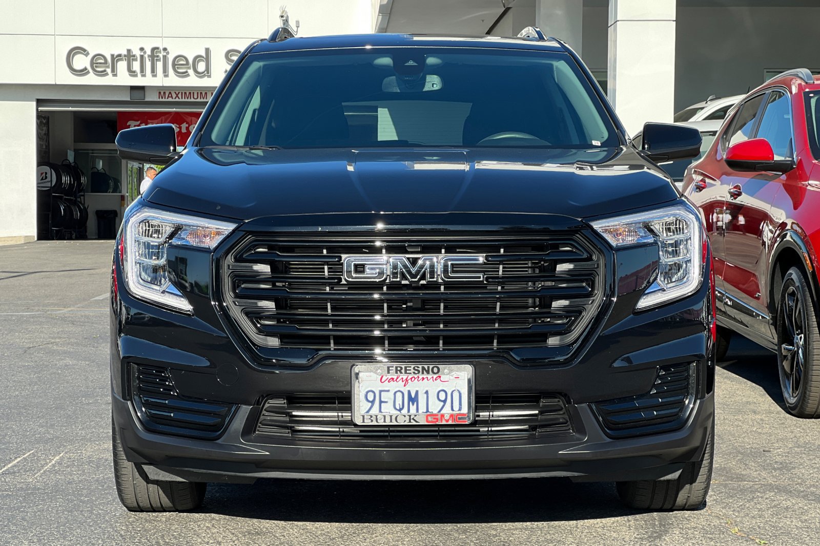 Used 2023 GMC Terrain SLE w/ Driver Convenience Package AWD/4WD image 11