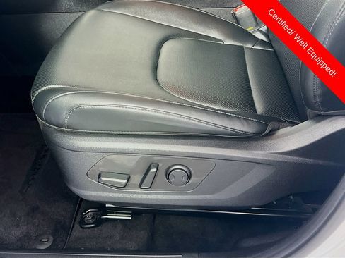 Certified 2025 Kia Sportage EX FWD image 21