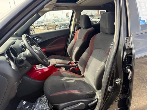 Used 2013 Nissan Juke SV image 11