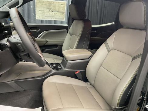 New 2026 Chevrolet Colorado ZR2 image 14