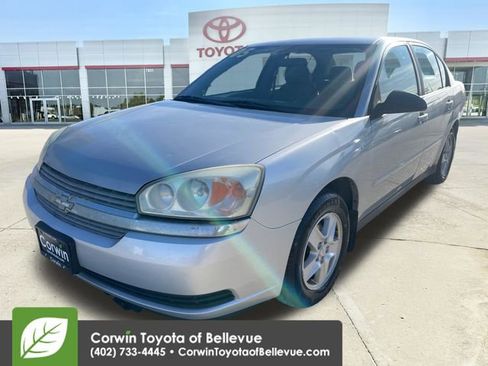 Used 2005 Chevrolet Malibu LS w/ Preferred Equipment Group FWD image 7