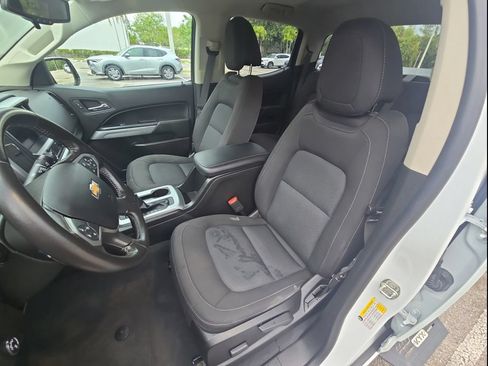 Used 2019 Chevrolet Colorado LT AWD/4WD image 19