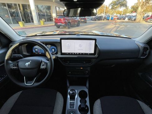 Used 2025 Ford Bronco Sport Big Bend image 11