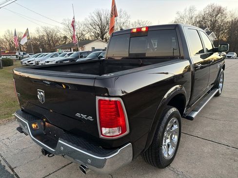 Used 2017 RAM 1500 Laramie w/ Convenience Group image 11