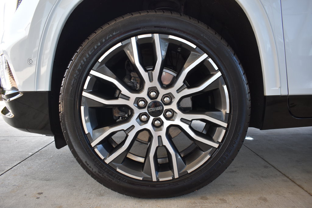 Used 2026 GMC Acadia Denali Ultimate AWD/4WD image 14