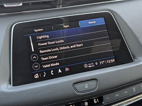 Used 2023 Cadillac XT4 Luxury w/ Cold Weather Package image 48