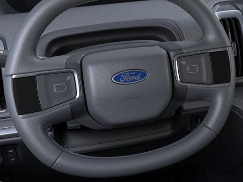 New 2026 Ford Expedition Active image 44