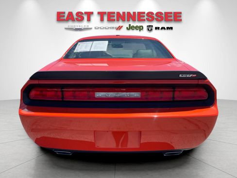 Used 2008 Dodge Challenger SRT8 RWD image 4