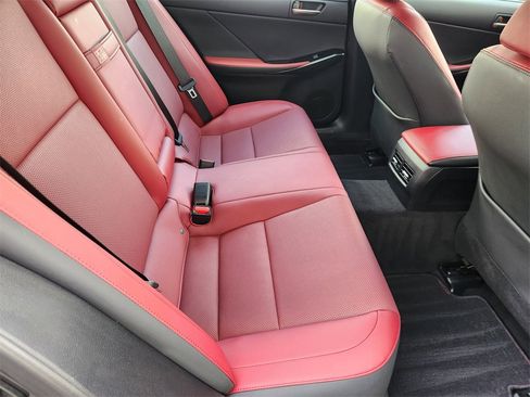 Used 2025 Lexus IS 350 F Sport image 32