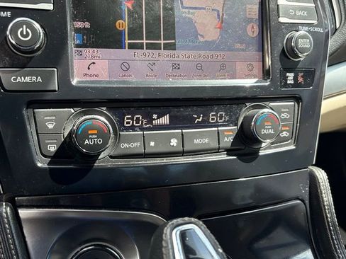 Used 2020 Nissan Maxima 3.5 SL w/ Floor Mat Group FWD image 23