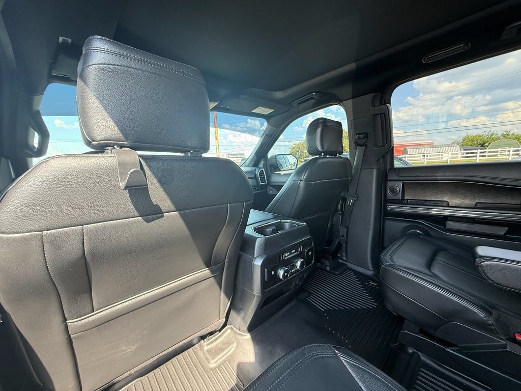 Used 2020 Ford Expedition Limited AWD/4WD image 20