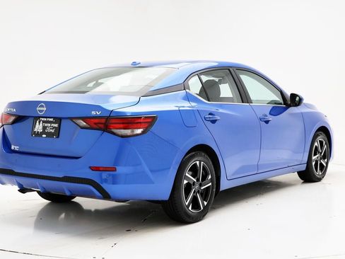 Used 2024 Nissan Sentra SV image 8