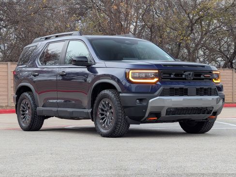 Used 2026 Honda Passport TrailSport image 2