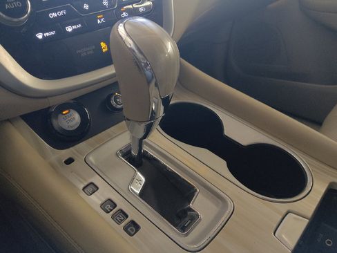 Used 2017 Nissan Murano Platinum w/ Platinum Technology Package FWD image 26