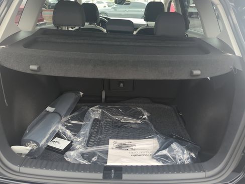 New 2025 Volkswagen Taos S image 30