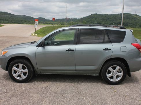 Used 2008 Toyota RAV4 4WD image 8