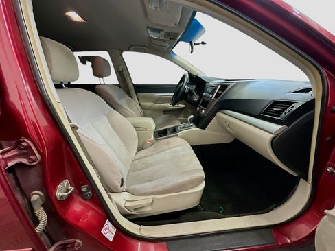 Used 2014 Subaru Outback 2.5i w/ Alloy Wheel Package image 29