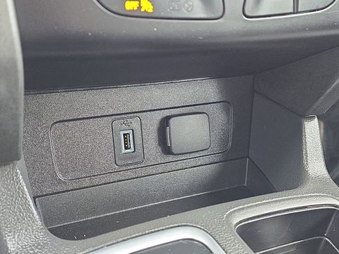 Used 2018 Ford Escape S FWD image 20