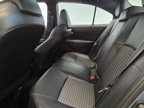 Used 2022 Toyota Corolla XSE FWD image 12
