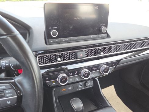 Used 2023 Honda Civic EX image 29