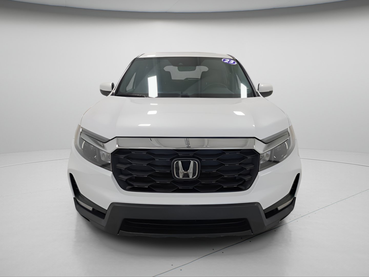 Used 2023 Honda Passport EX-L image 2