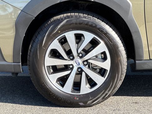 Certified 2025 Subaru Outback Premium image 28