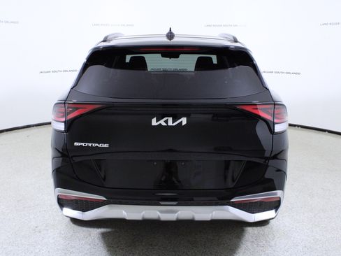 Used 2023 Kia Sportage SX image 6