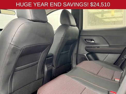 New 2025 Nissan Kicks SR image 24