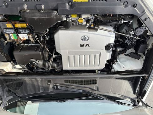 Used 2012 Toyota Highlander SE w/ Tow Pkg image 35