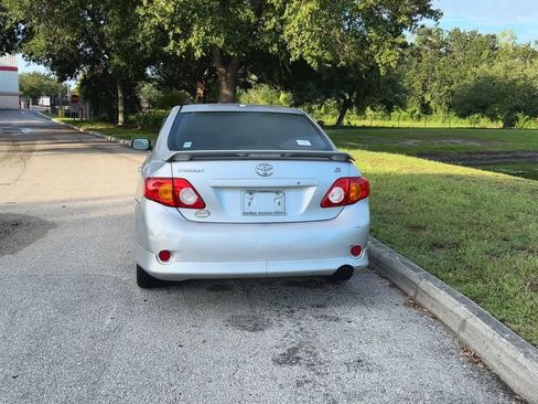 Used 2009 Toyota Corolla S w/ Sport Pkg FWD image 7