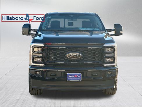 New 2026 Ford F250 Lariat w/ Black Appearance Package image 2