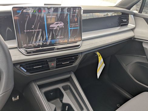New 2026 Volkswagen Tiguan SE R-Line AWD/4WD image 21