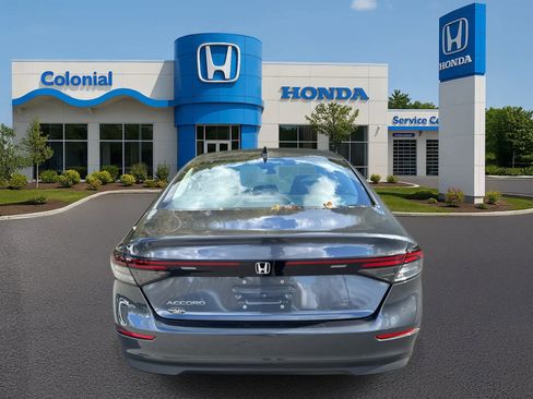 Certified 2023 Honda Accord EX image 5