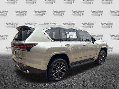 New 2025 Lexus LX 700h F Sport w/ Accessory Package (Z1) image 9