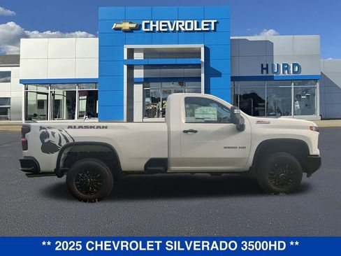New 2025 Chevrolet Silverado 3500 W/T image 3