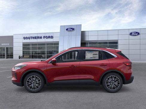 New 2026 Ford Escape SE FWD image 3