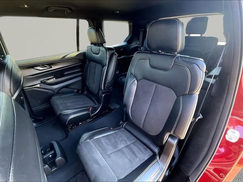 Used 2023 Jeep Grand Cherokee L Laredo AWD/4WD image 26
