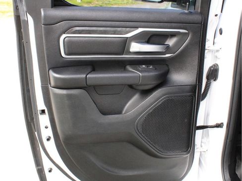 Used 2021 RAM 1500 Big Horn AWD/4WD image 30