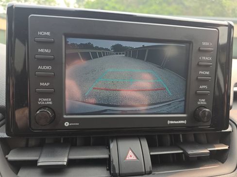Certified 2021 Toyota RAV4 XLE AWD/4WD image 23