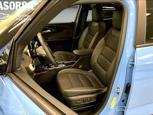 Certified 2023 Chevrolet TrailBlazer RS w/ Convenience Package AWD/4WD image 25