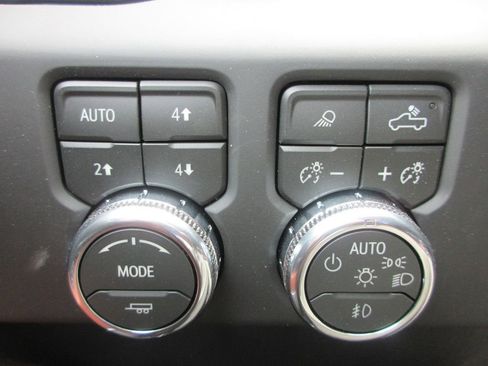 New 2026 GMC Sierra 1500 Denali Ultimate AWD/4WD image 18