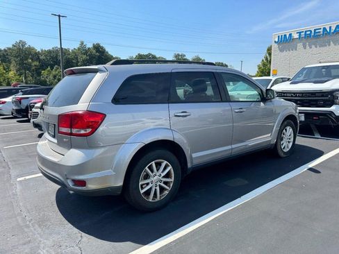 Used 2016 Dodge Journey SXT w/ Comfort/Convenience Group AWD/4WD image 3