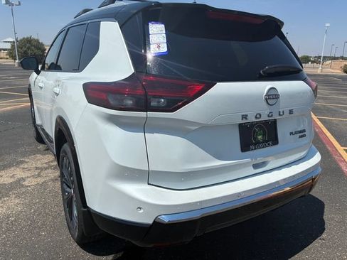 New 2026 Nissan Rogue Platinum w/ Platinum Premium Package AWD/4WD image 4