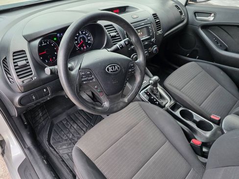 Used 2017 Kia Forte LX w/ LX Popular Package FWD image 13
