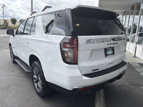 Used 2023 Chevrolet Tahoe LT w/ LT Signature Package AWD/4WD image 4